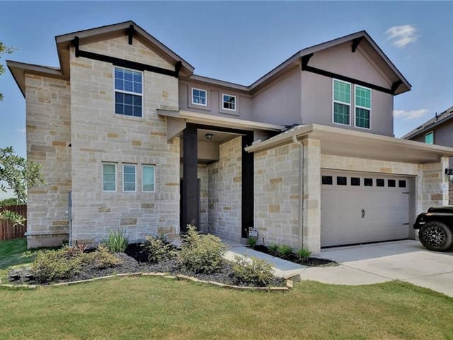 401 Pecan Bayou CT