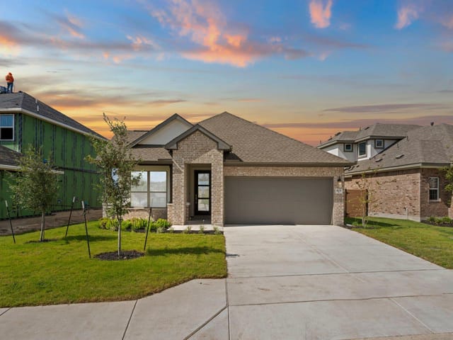 401 Raleigh DR