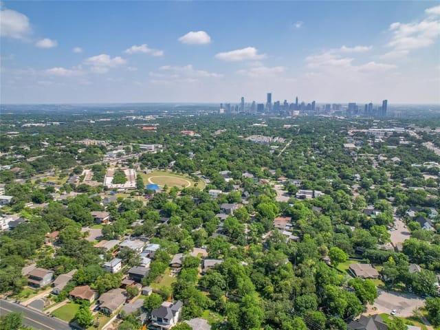 401 South Park Dr