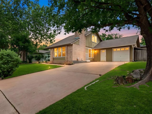 4011 Hillside DR
