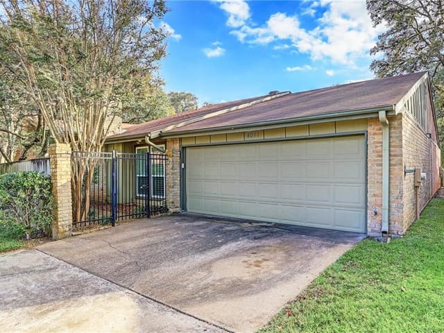 4011 Tealwood