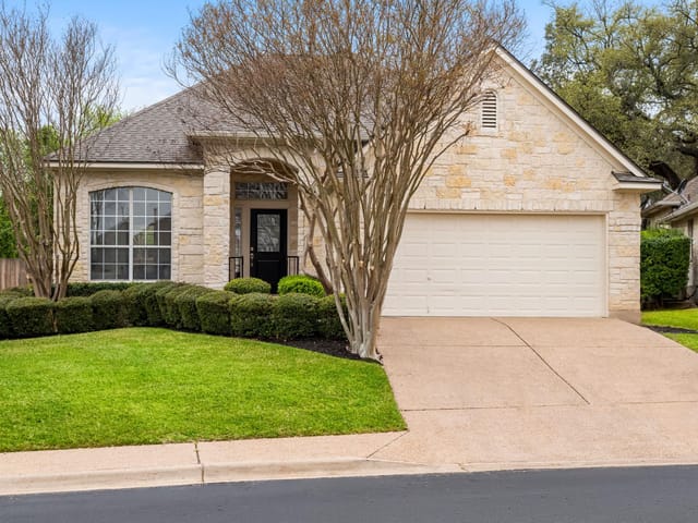 4015 Sable Oaks Dr