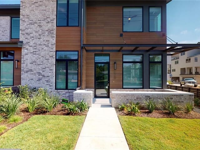 4016 Diligence DR