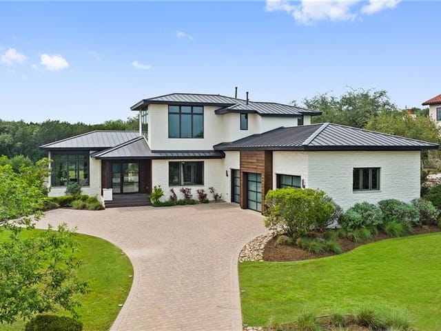 4016 Verano Dr