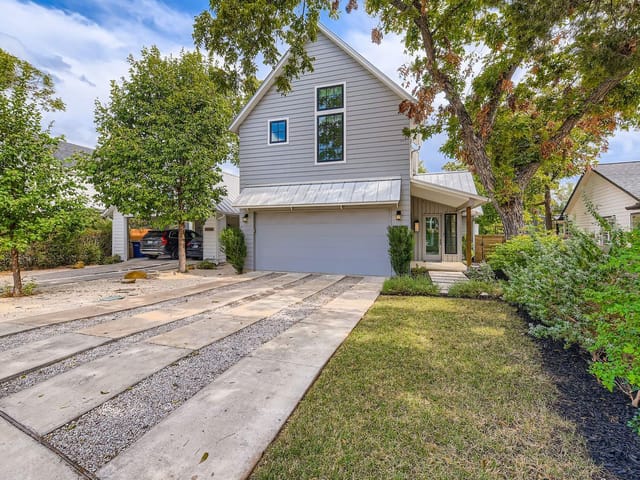 402 Powell CIR Unit #1