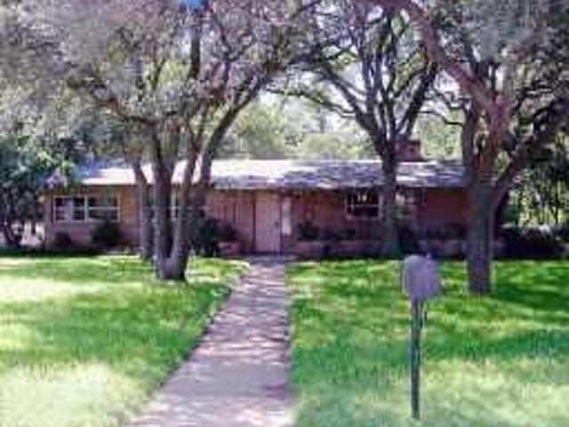 402 RILEY RD