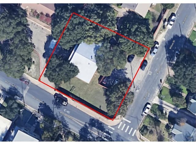 402 West Live Oak ST - property photo 1 - Luxury home in Bouldin, Austin, TX