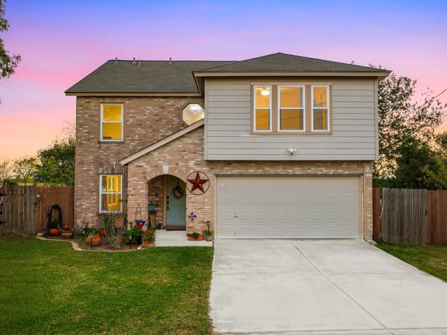 4020 Grassland Ln