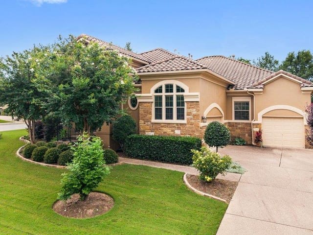 4020 Vail DV