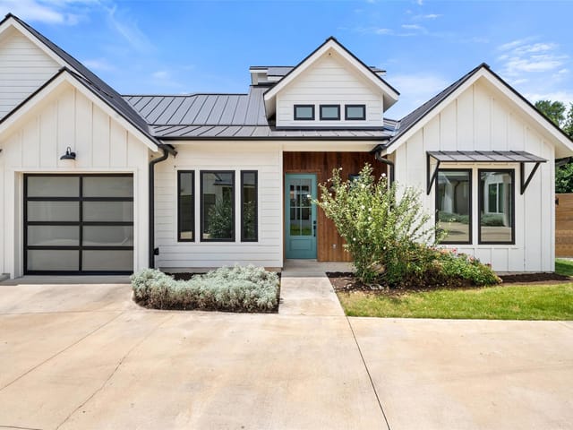 View 4020 Valley View RD Unit #B 4020 Valley View RD Unit #B, photo 1 of 6, Austin, TX