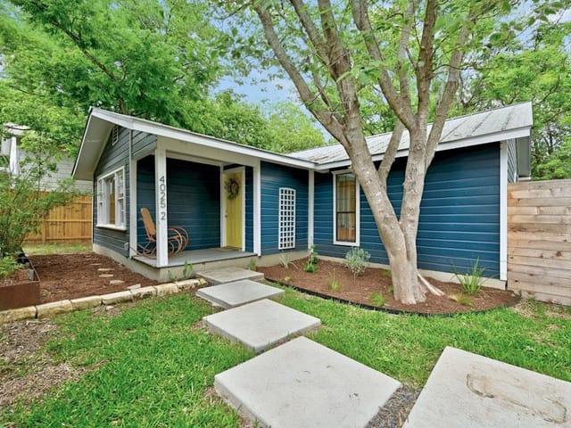 4025 Valley View RD Unit #2