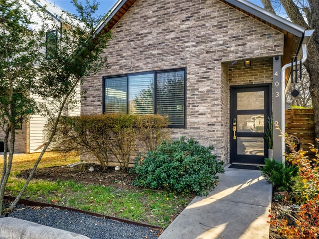 403 Swanee DR Unit #2