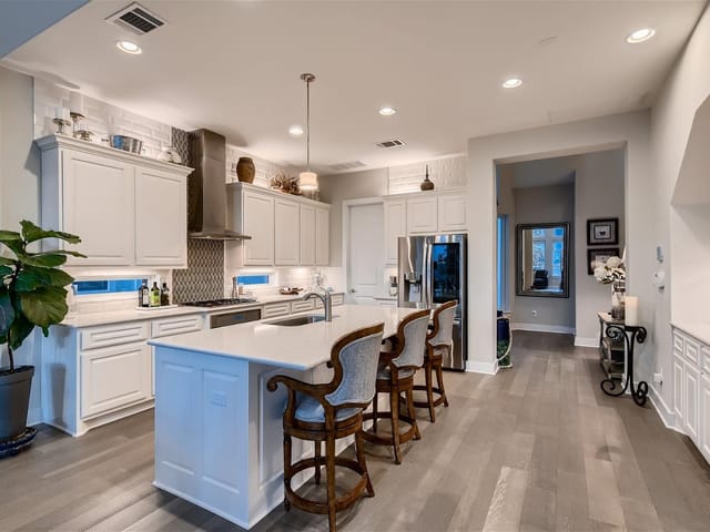 404 Marina View Way