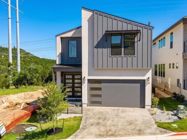 405 Austin Heights RD