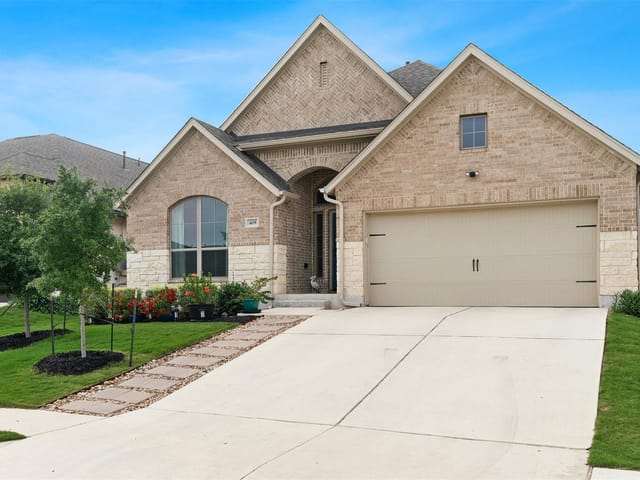 405 Glen Arbor DR