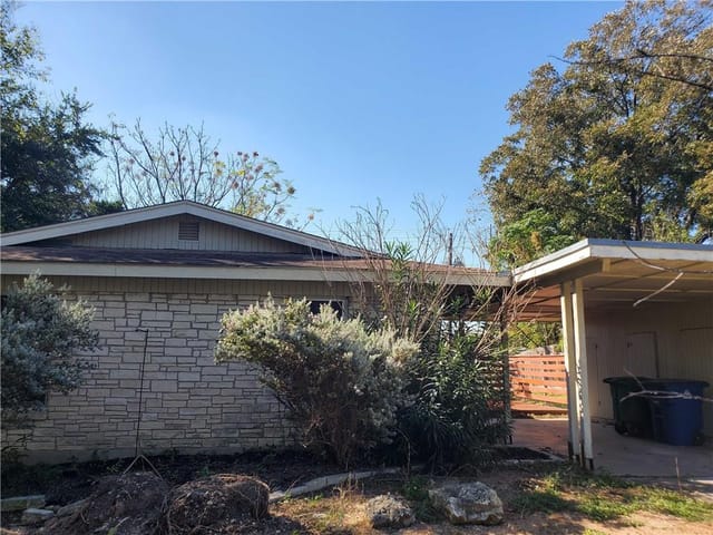 405 Krebs Ln