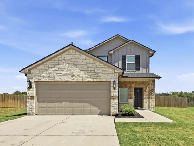 405 W Andover LN