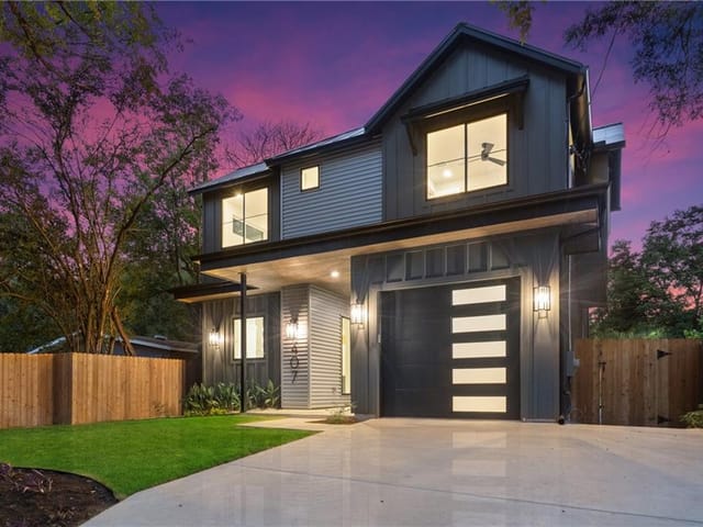 407 El Paso ST