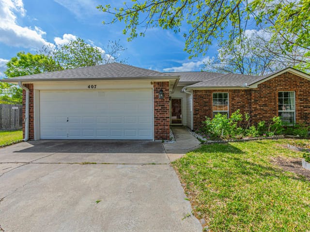 407 Sterling Manor Ct