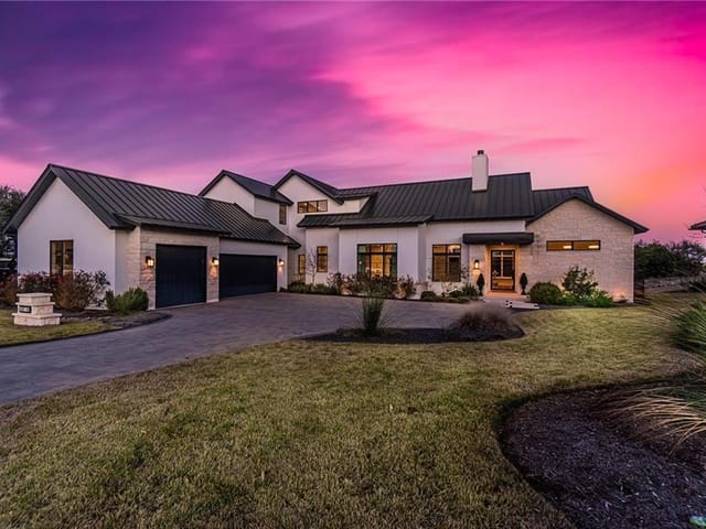 408 Bowcross Pt