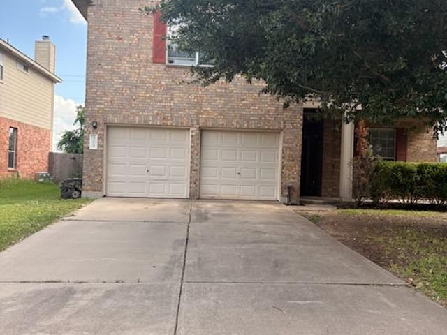 408 Mossy Rock DR