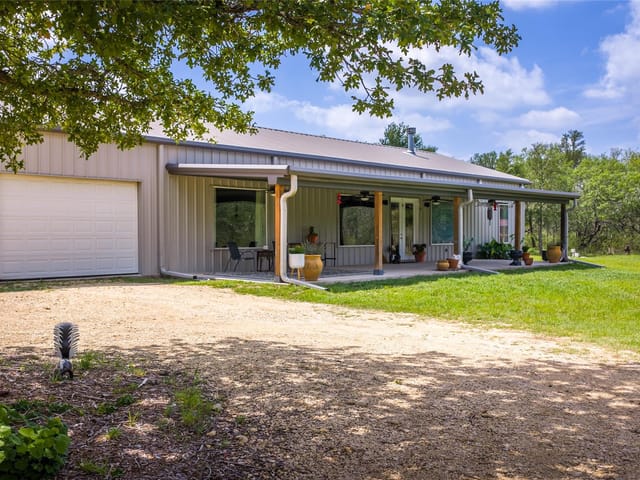 4082 Old Colony Line RD