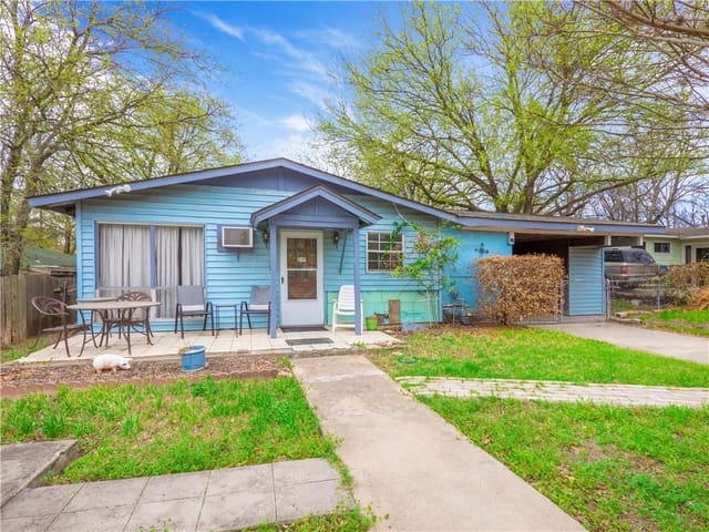 409 Clover Ct