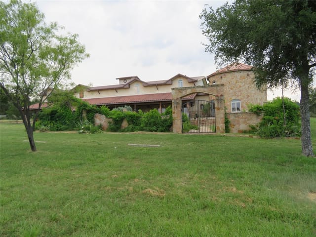 409 County Road 138