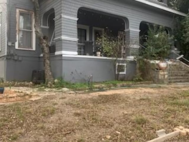 409 E Monroe St