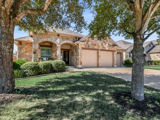 409 Harris DR