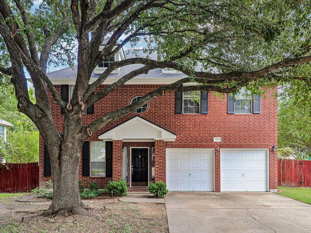 409 Keenland DR