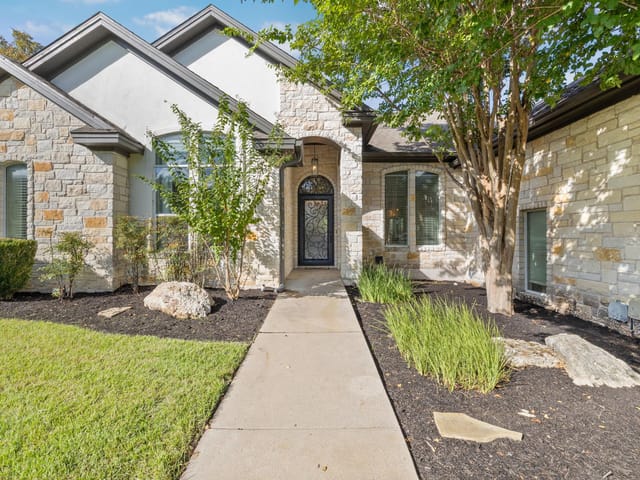 409 New Lido DR