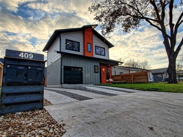 409 W 55 1/2 St Unit #1