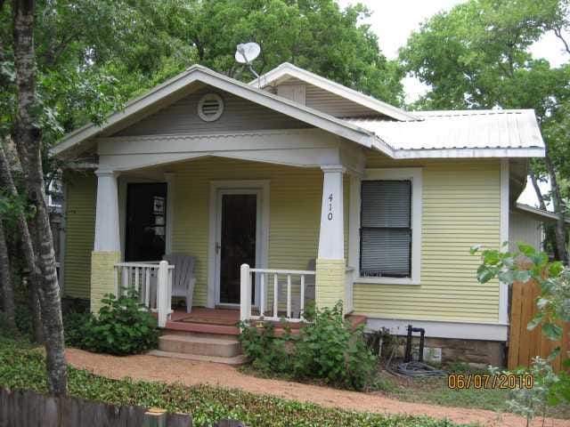 410 E Annie St
