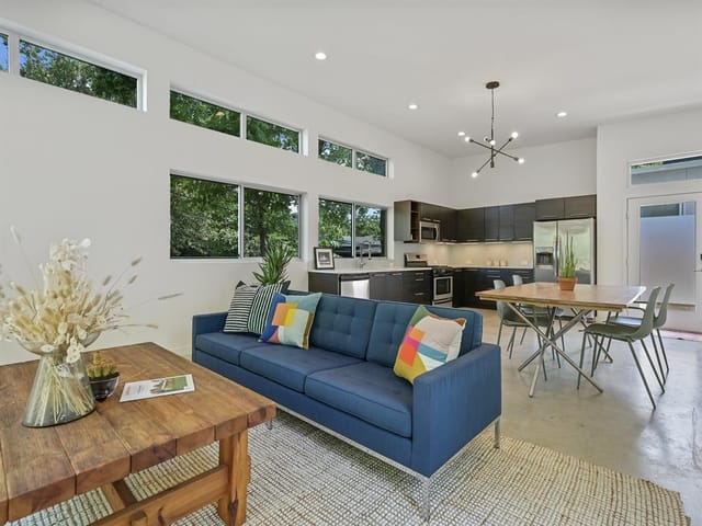 410 Post Road Dr Unit #B