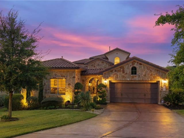 410 Rocky Coast DR