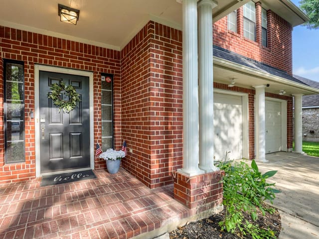 410 Thunderbay DR