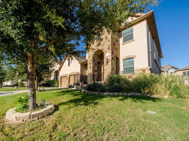 4101 Vinalopo DR