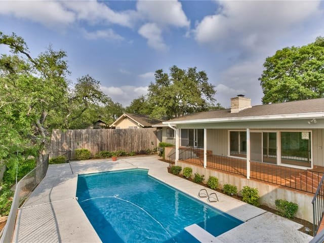 4102 Cat Mountain Dr