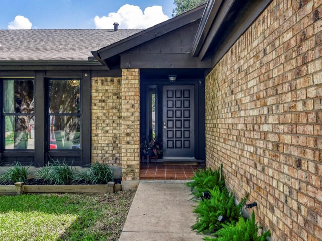 4103 Oak Creek DR