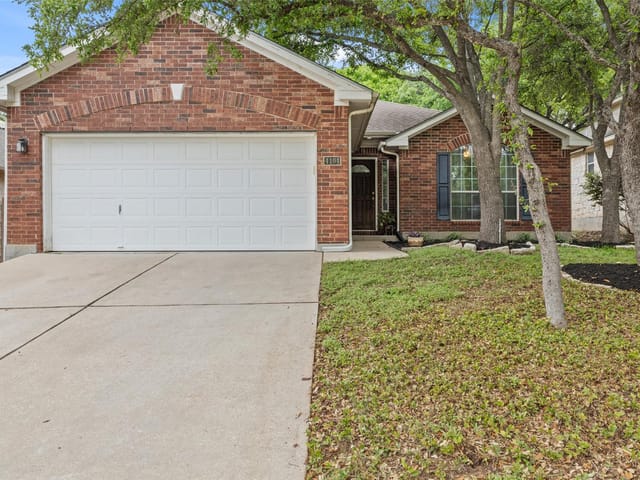 4104 Canyon Glen Cir