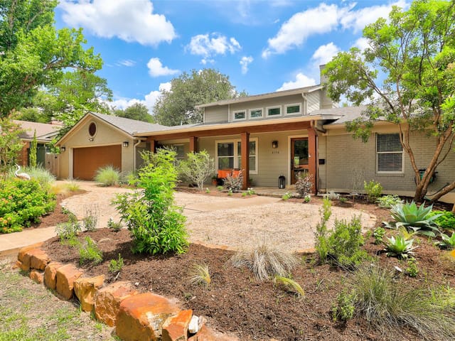 4104 Honeycomb Rock Cir