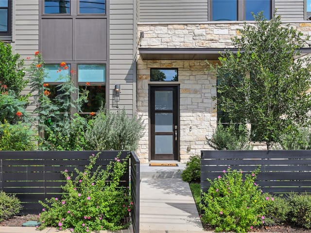 4104 Prosper LN