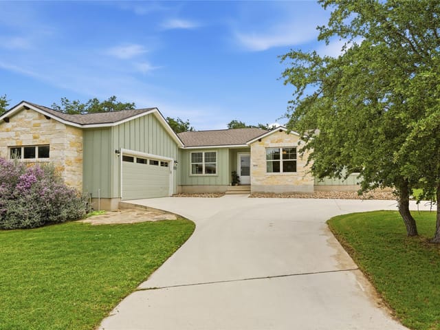 4105 Rimrock DR