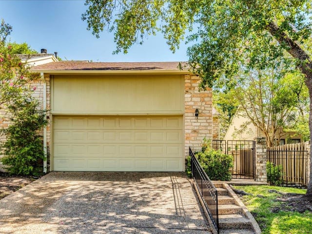 4106 BAYBERRY Dr