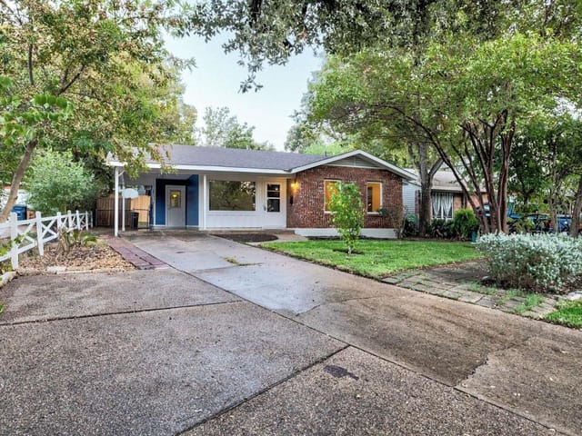 4107 Shoal Creek Blvd