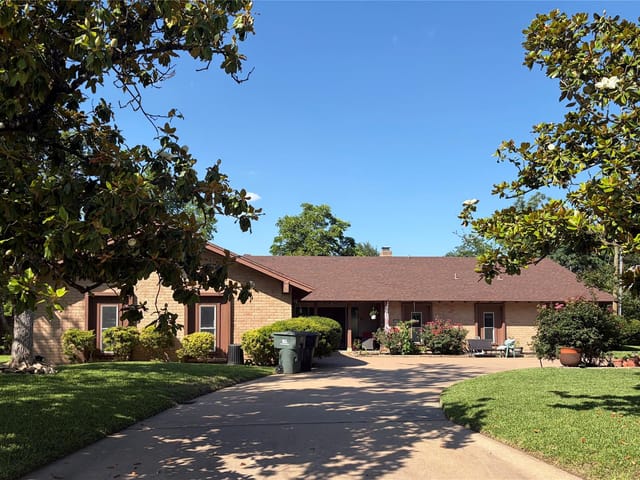 4108 Briar Cliff RD