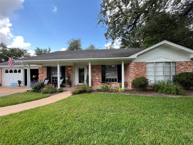 4109 Tablerock DR