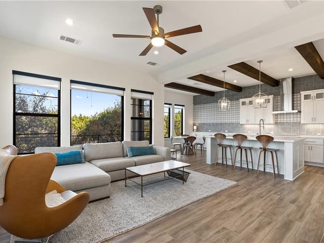 411 Rose Branch WAY