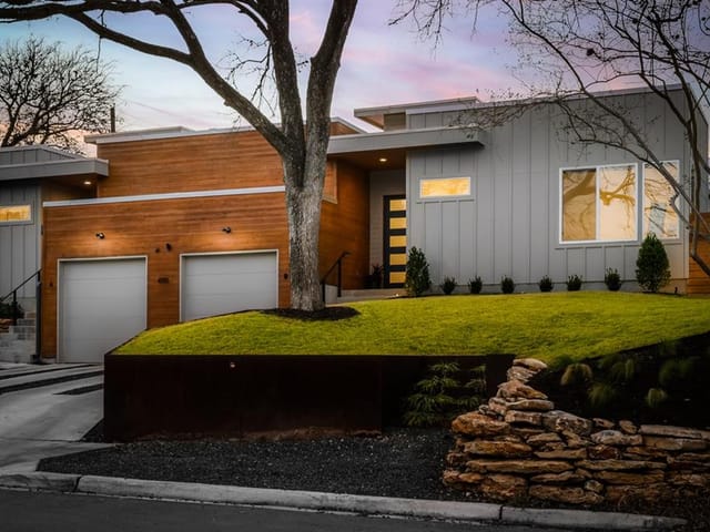 4110 IDLEWILD Rd Unit #B